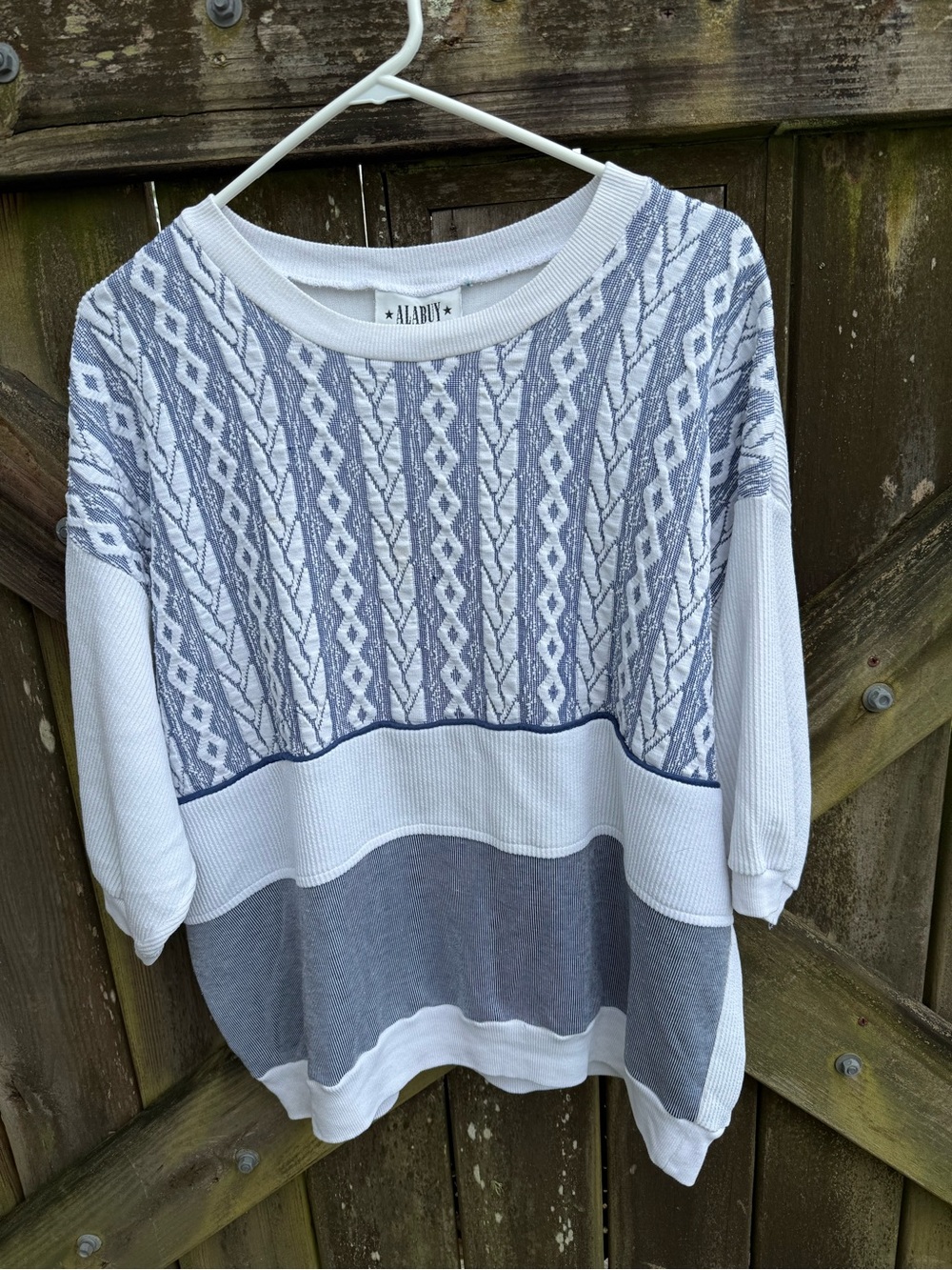 Vintage Alabuy Grey & White Patterned Knit Sweater 3/4 length